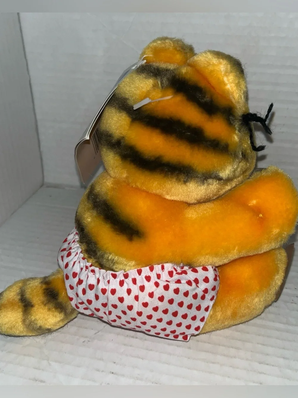 Vtg 1981 Garfield Valentine Hang-On Plush Suction Cup Window Clinger Toy Dakin